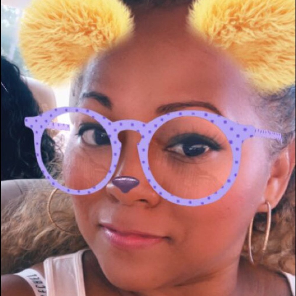 Meet your Posher, Marisol